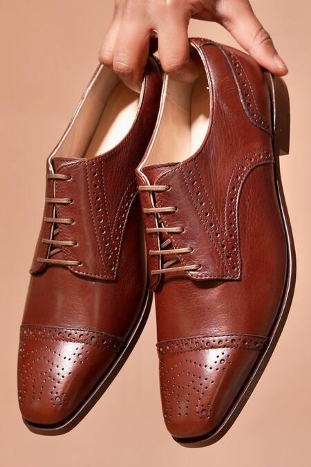 Buy_Dmodot_Brown Cut Work Leather Brogue Shoes_Online_at_Aza_Fashions