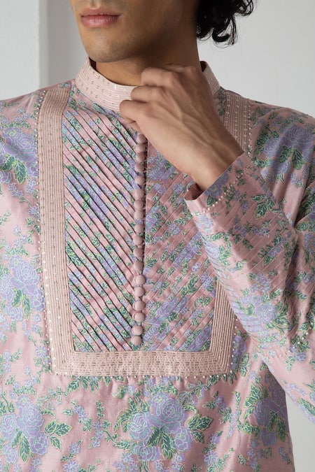 Shop_Chhaya Mehrotra_Pink Chanderi Dusty Block Printed Kurta Set _Online_at_Aza_Fashions