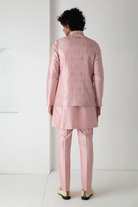 Chhaya Mehrotra Blooming Pink Tanchui Brocade Bundi Set 