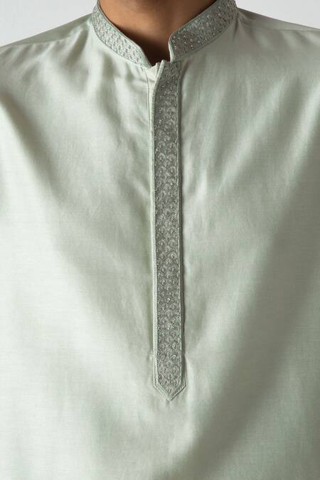 Shop Chhaya Mehrotra Green Brocade, Chanderi Embroidery Glass Esper Bundi Set Online at Aza Fashions Shop_Chhaya Mehrotra_Green Brocade, Chanderi Embroidery Glass Esper Bundi Set _Online_at_Aza_Fashions