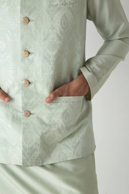 Chhaya Mehrotra Green Brocade, Chanderi Embroidery Glass Esper Bundi Set at Aza Fashions Chhaya Mehrotra_Green Brocade, Chanderi Embroidery Glass Esper Bundi Set _at_Aza_Fashions