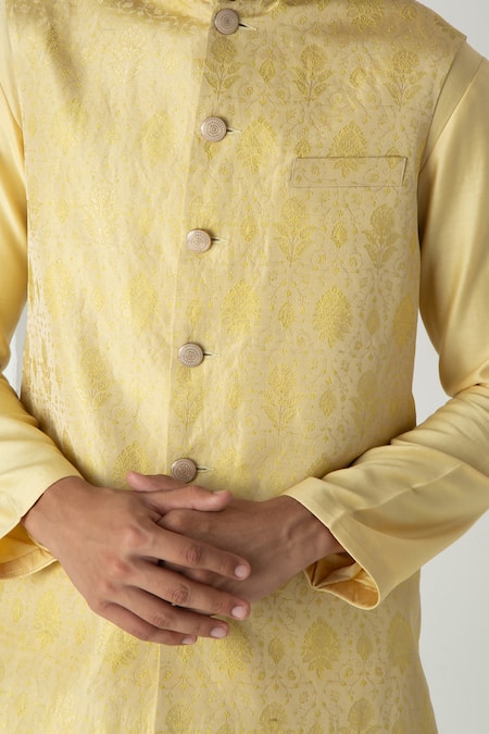 Shop Chhaya Mehrotra Yellow Brocade, Silk, Chanderi Embroidery Yarrow Esper Bundi Set Online at Aza Fashions Shop_Chhaya Mehrotra_Yellow Brocade, Silk, Chanderi Embroidery Yarrow Esper Bundi Set _Online_at_Aza_Fashions