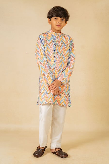 Shop JILMIL DREAMWEAR Multi Color Cotton Coloured Traditional Print Kurta Set at Aza Fashions Shop_JILMIL DREAMWEAR_Multi Color Cotton Coloured Traditional Print Kurta Set _at_Aza_Fashions