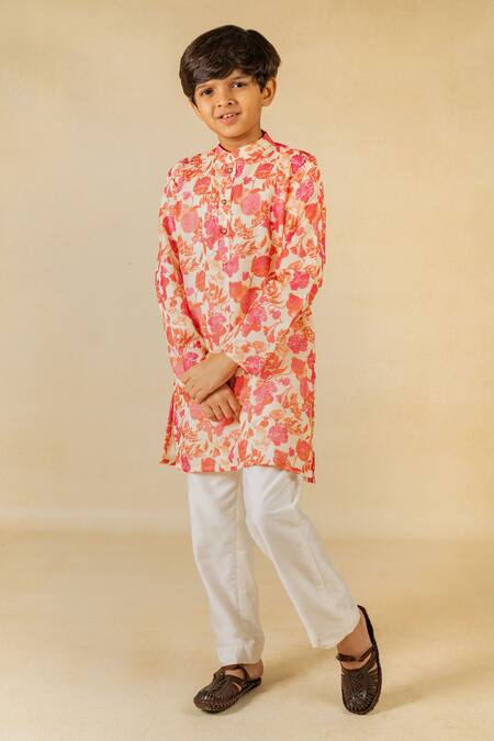 Buy JILMIL DREAMWEAR Cream Cotton Floral Print Kurta And Pant Set Online at Aza Fashions Buy_JILMIL DREAMWEAR_Cream Cotton Floral Print Kurta And Pant Set _Online_at_Aza_Fashions