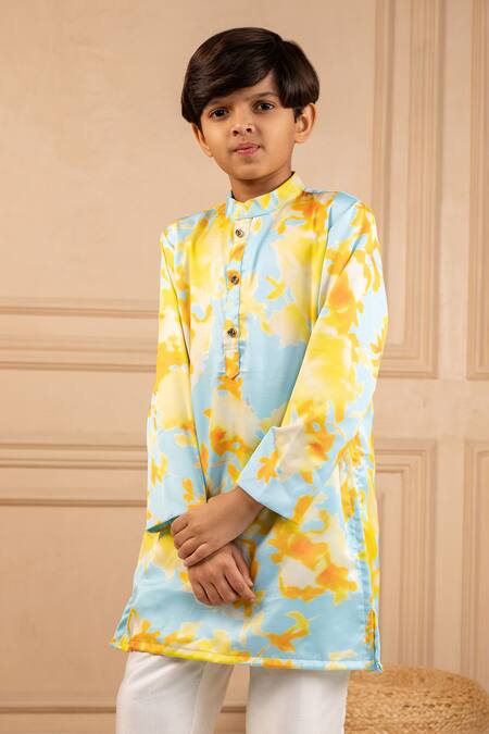 Buy JILMIL DREAMWEAR Multi Color Cotton Digital Printed Kurta And Pant Set Online at Aza Fashions Buy_JILMIL DREAMWEAR_Multi Color Cotton Digital Printed Kurta And Pant Set _Online_at_Aza_Fashions