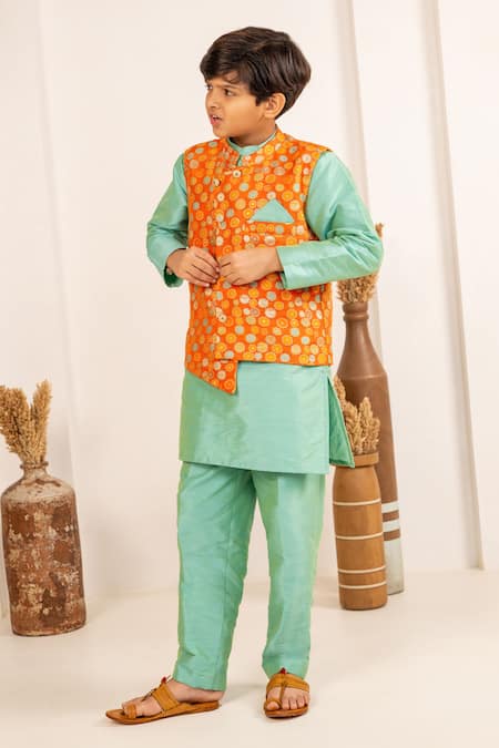 Shop JILMIL DREAMWEAR Turquoise Floral Digital Printed Bundi And Kurta Set Online at Aza Fashions Shop_JILMIL DREAMWEAR_Turquoise Floral Digital Printed Bundi And Kurta Set_Online_at_Aza_Fashions