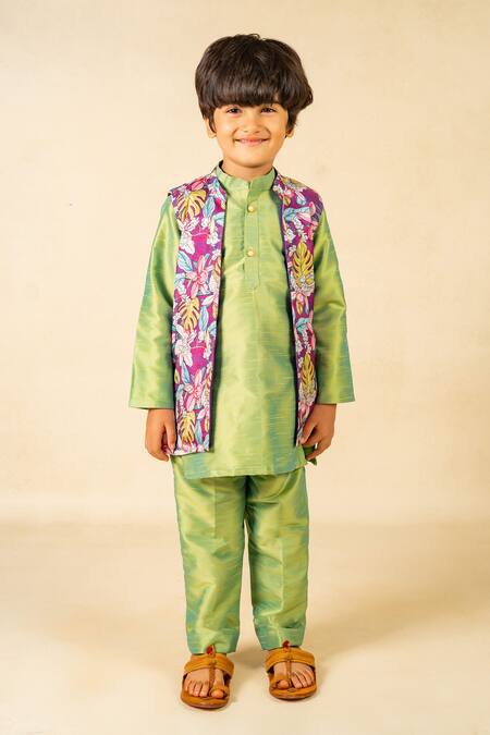 JILMIL DREAMWEAR_Green Silk And Purple Digital Printed Kurta Set_at_Aza_Fashions