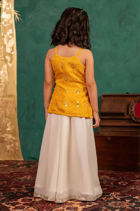 Shop JILMIL DREAMWEAR Yellow Cotton Mirrors Work Top And Palazzo Set at Aza Fashions Shop_JILMIL DREAMWEAR_Yellow Cotton Mirrors Work Top And Palazzo Set _at_Aza_Fashions