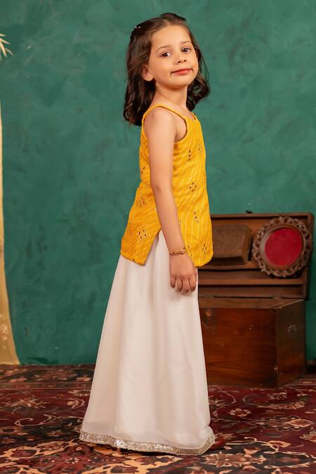JILMIL DREAMWEAR Yellow Cotton Mirrors Work Top And Palazzo Set at Aza Fashions JILMIL DREAMWEAR_Yellow Cotton Mirrors Work Top And Palazzo Set _at_Aza_Fashions