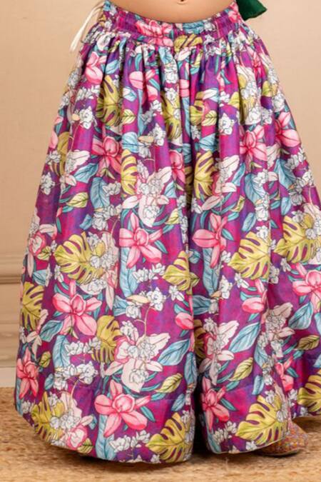 Buy JILMIL DREAMWEAR Green Cotton, Lurex Digital Print Top And Lehenga Set Buy_JILMIL DREAMWEAR_Green Cotton, Lurex Digital Print Top And Lehenga Set