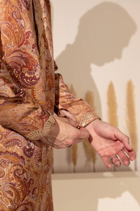 Buy_Char Chaand_Gold Silk Embroidery Designer Kurta _Online_at_Aza_Fashions