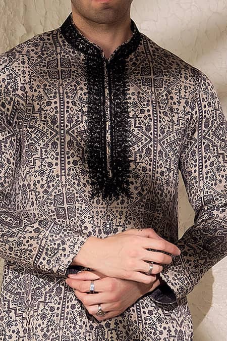 Char Chaand_Black Linen, Silk Embroidery Designer And White Printed Kurta _Online_at_Aza_Fashions