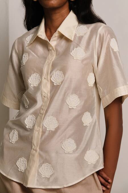 Buy_Shimona_Off White Chanderi Silk Embroidery Collared Sea Shell Shirt _Online_at_Aza_Fashions