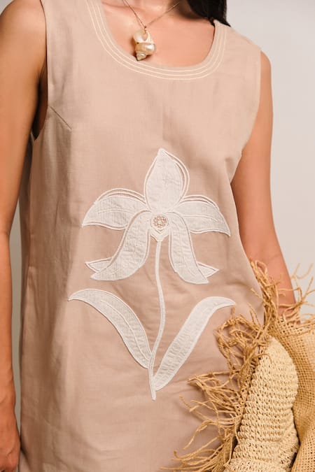 Buy_Shimona_Beige Linen Embroidery Round Neck Sand Mini Dress 