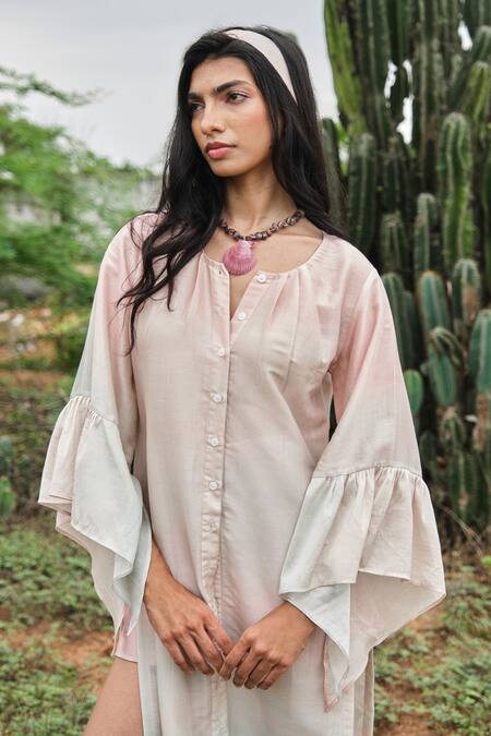 Shimona Pink Silk, Chanderi Round Neck Ocean Mist Kaftan Online at Aza Fashions Shimona_Pink Silk, Chanderi Round Neck Ocean Mist Kaftan _Online_at_Aza_Fashions