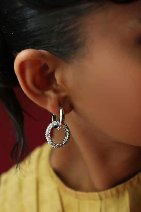 Buy_Esme By Aashna Dalmia_Silver Plated Designer Hoop Earrings 