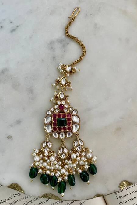 PRERTO_Emerald Green Gemstones, Pearls Kashi Golden Kundan Drops Necklace Set_Online_at_Aza_Fashions
