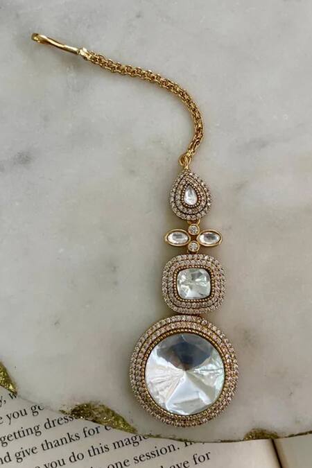 PRERTO_White Stones Seesha Kundan Floret Polki Necklace Set_Online_at_Aza_Fashions