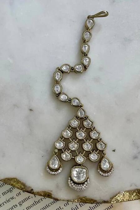 PRERTO White Stones Azmi Kundan Polki Necklace Set Online at Aza Fashions PRERTO_White Stones Azmi Kundan Polki Necklace Set_Online_at_Aza_Fashions