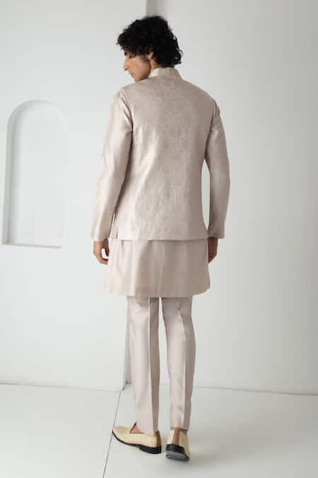 Chhaya Mehrotra Whitecap Grey Esper Bundi Set 