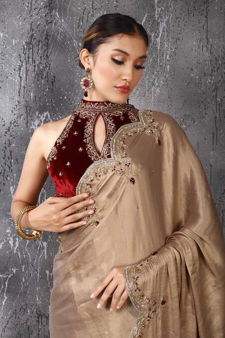 Anita Kanwal_Gold Velvet, Crepe, Tissue Beads, Sequins, Designer Saree With Blouse _Online_at_Aza_Fashions