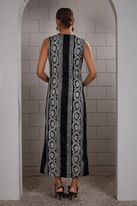 Anita Kanwal Black & White Designer Jacket 