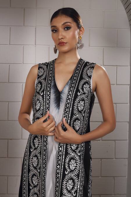 Buy_Anita Kanwal_Black Embroidery V-neck And White Designer Jacket _Online_at_Aza_Fashions
