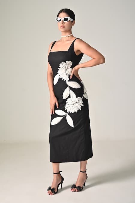 BAANI KHURANA_Black Cotton, Linen Embroidery Square Neck Floral Dress _Online_at_Aza_Fashions
