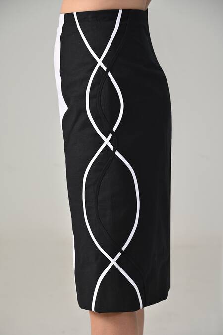 BAANI KHURANA_Black Cotton, Linen Open Neck Striped Top And Skirt Set _at_Aza_Fashions