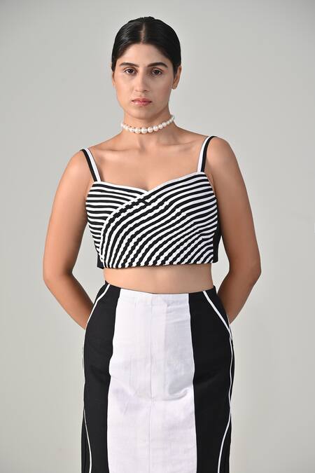 Buy_BAANI KHURANA_Black Cotton, Linen Open Neck Striped Top And Skirt Set 