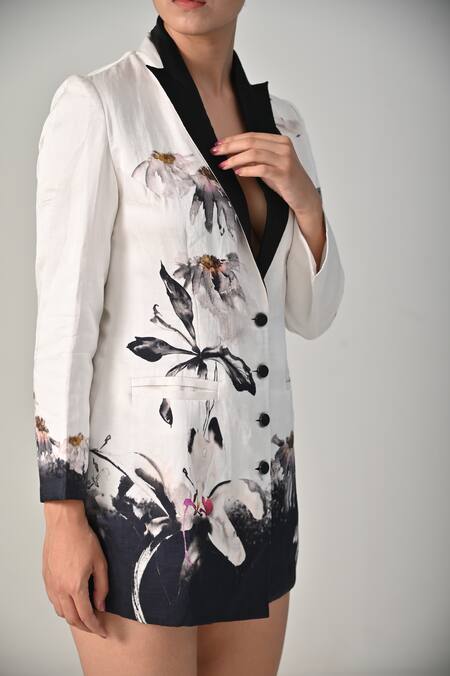 Buy_BAANI KHURANA_Black Satin V-neck Floral Print Designer Blazer Dress 