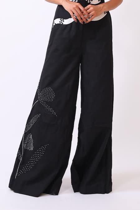 BAANI KHURANA_Black Cotton, Linen Embroidery Off-shoulder Designer And White Jumpsuit _Online_at_Aza_Fashions