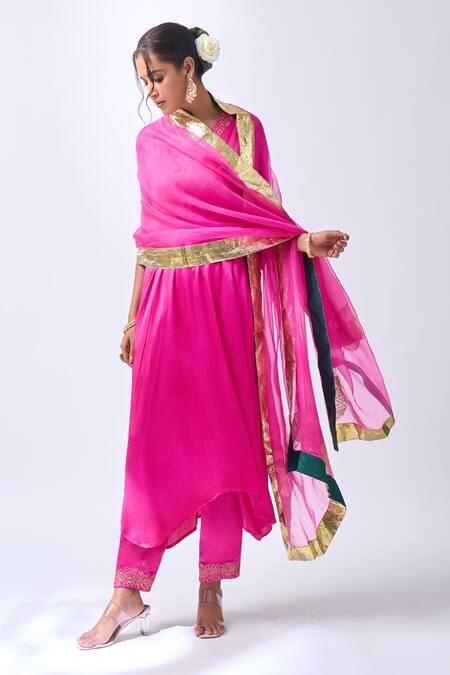 Buy_House Of Pink_Pink Modal, Organza Zari, Embroidery V-neck Rani Kaftan Pant Dupatta Set 