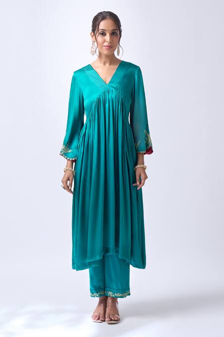 Shop_House Of Pink_Teal Modal, Silk, Organza Zari V-neck Embroidered Anarkali Set 