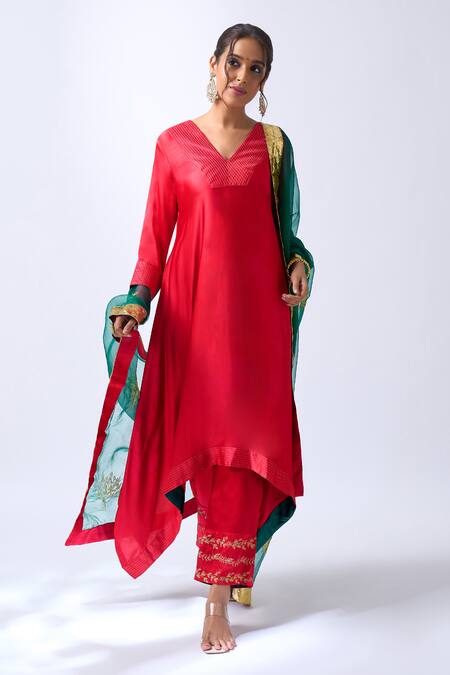 Shop_House Of Pink_Red Modal, Silk, Organza Zari V-neck Asymmetrical Kurta Set With Dupatta _Online_at_Aza_Fashions