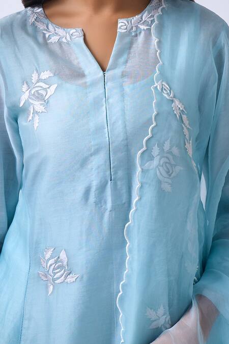 Buy_House Of Pink_Blue Chanderi, Organza Embroidery, Pearls Collared Powder Kurta Set _Online_at_Aza_Fashions