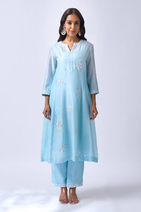 Buy_House Of Pink_Blue Chanderi, Organza Embroidery, Pearls Collared Powder Kurta Set 