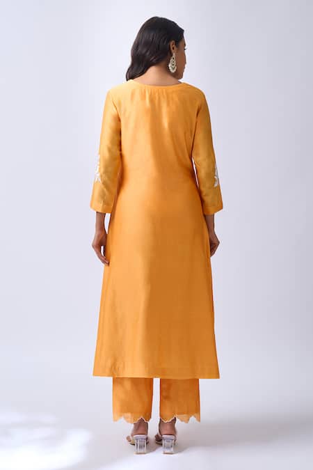 House Of Pink Light Orange Chanderi Kurta Set 