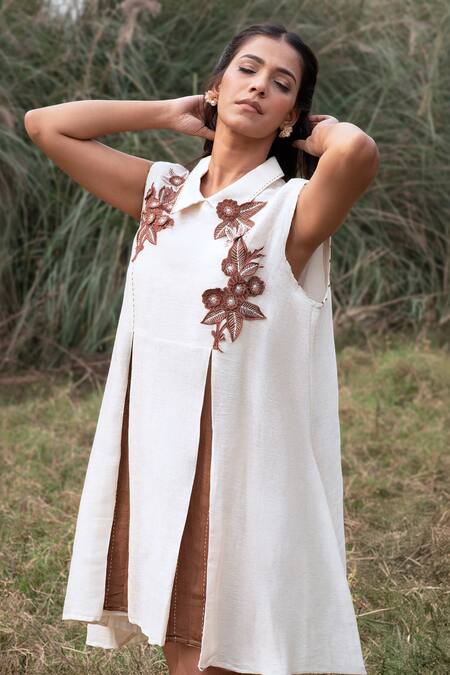 Kushani_Ivory Linen, Silk, Cotton Beads, Embroidery Collared Floral Dress _Online_at_Aza_Fashions