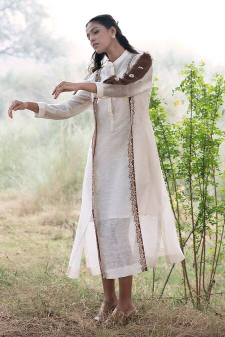 Buy_Kushani_Ivory Linen, Silk Beads, Tassels Collared Embroidered Kurta-style Dress _Online_at_Aza_Fashions