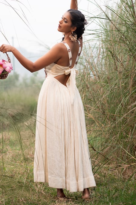 Kushani Ivory Floral Embroidered Dress 