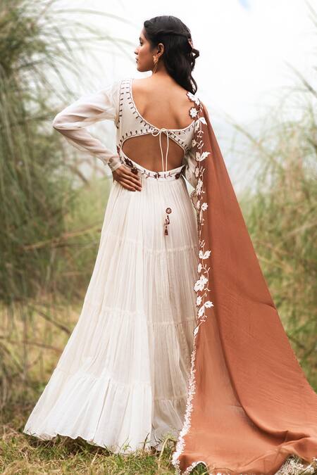 Kushani Ivory Tiered Anarkali With Brown Dupatta 