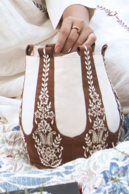 Buy_Kushani_Ivory Embroidery Floral Bucket Handbag _Online_at_Aza_Fashions