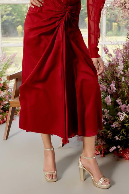 Shop Parul And Preyanka Red Organza, Chanderi Applique Collared Designer And Co-ord Set Online at Aza Fashions Shop_Parul And Preyanka_Red Organza, Chanderi Applique Collared Designer And Co-ord Set _Online_at_Aza_Fashions