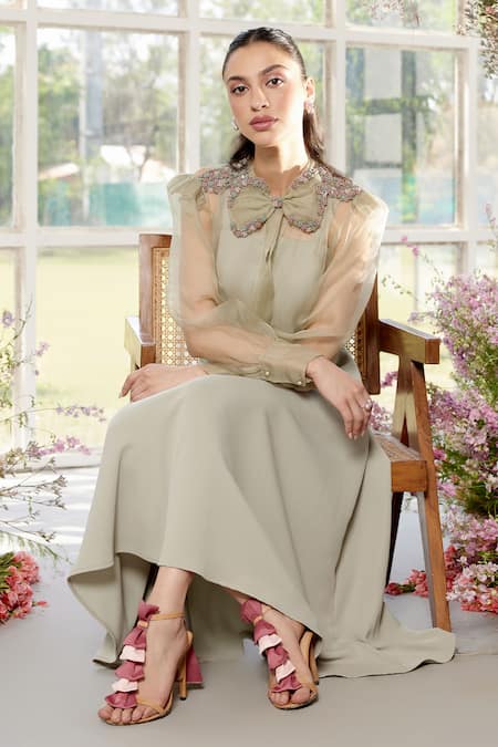 Shop_Parul And Preyanka_Gray Silk Organza, Crepe Zari, Embroidery Round Neck, Designer Co-ord Set  _Online_at_Aza_Fashions