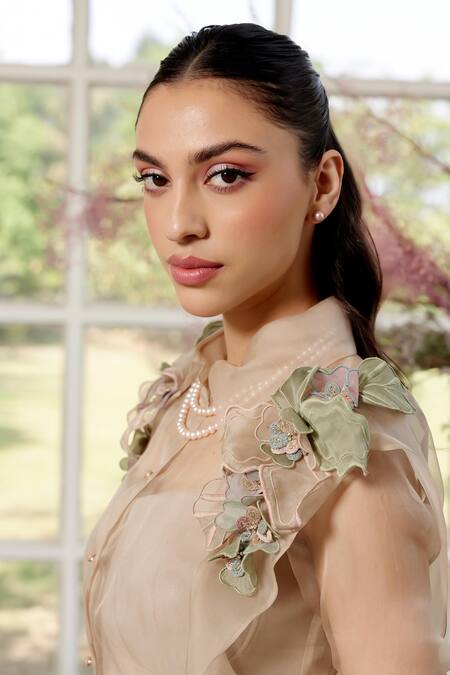 Parul And Preyanka_Beige Silk Organza, Crepe Applique Collared Floral Shirt And Pant Set _Online_at_Aza_Fashions