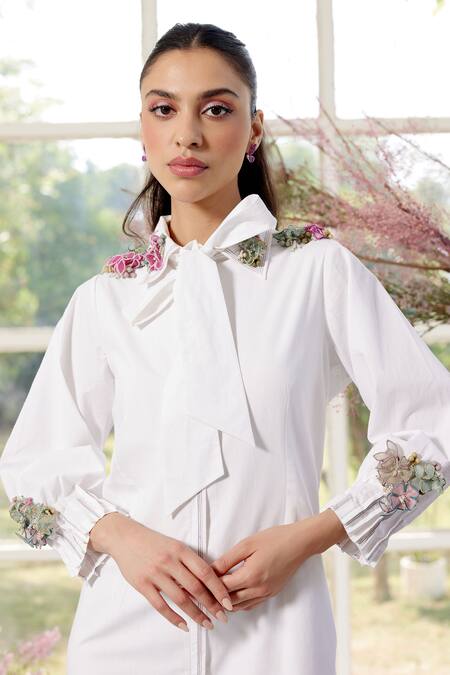 Buy_Parul And Preyanka_White Poplin Embroidery Collared Kate Midi Dress _Online_at_Aza_Fashions