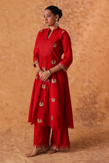 Buy Pouli Pret Red Chanderi, Organza Zari Split V-neck Embroidered Kurta Pant Set Online at Aza Fashions Buy_Pouli Pret_Red Chanderi, Organza Zari Split V-neck Embroidered Kurta Pant Set _Online_at_Aza_Fashions