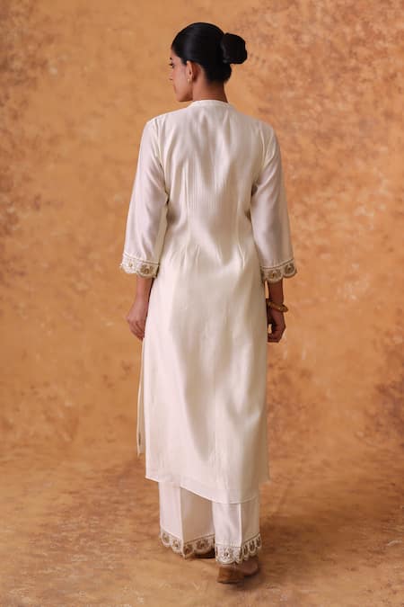 Pouli Pret Ivory Zari Work Kurta Pant Set 