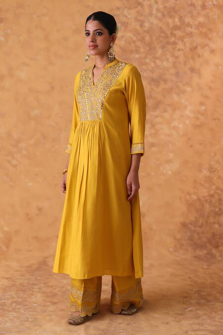 Buy_Pouli Pret_Yellow Chanderi, Organza Zari, Embroidery Split V-neck Kurta Set _Online_at_Aza_Fashions